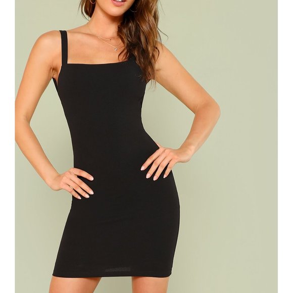Black Backless Fitted Party Mini Dress - Picture 2 of 6